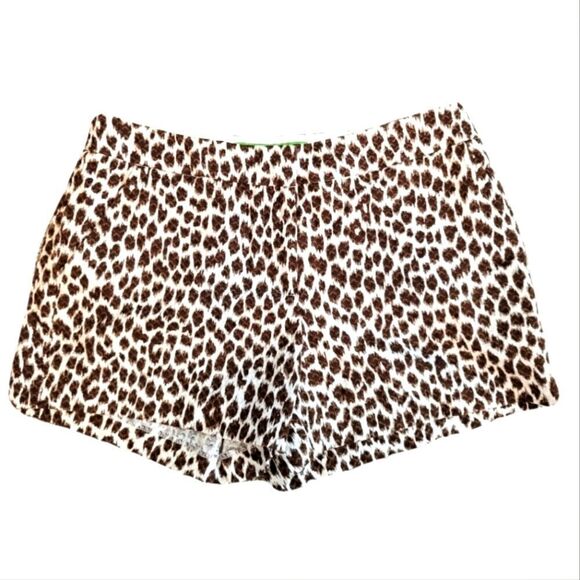 LN C WONDER ANIMAL PRINT SHORTS W/POCKETS SZ.2 - Picture 1 of 8
